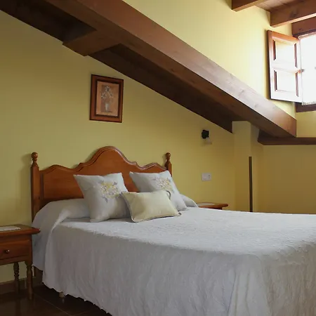 La Indiana Otel Llanes